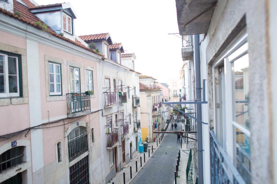 Bica Sequeiro 1 Bed Apartment Lisbon Exterior photo